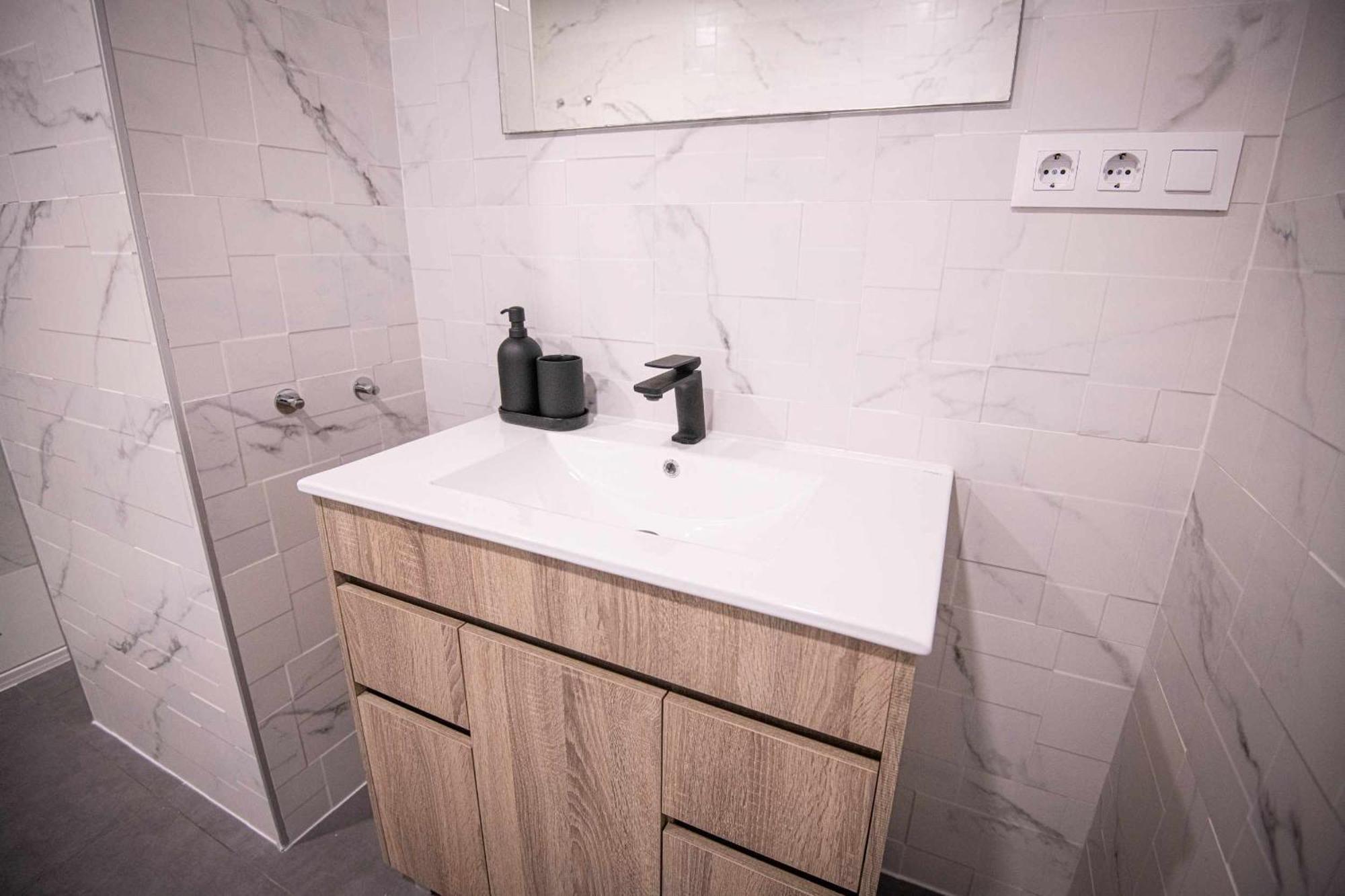 Antonio Lopez B Apartment Madrid Ngoại thất bức ảnh